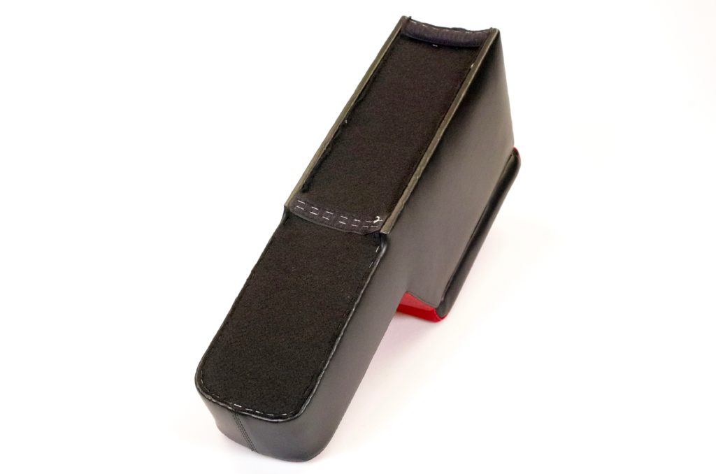 Universal HumpHugger Console, Slim Version Classic Consoles